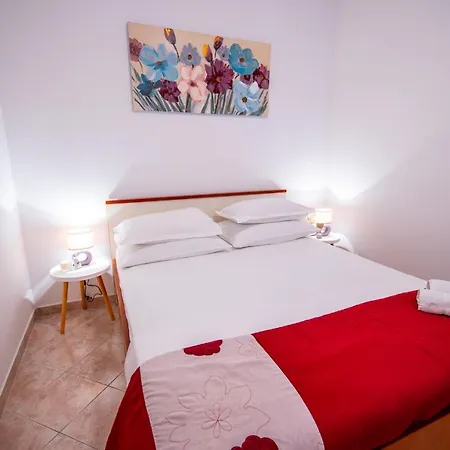Apartment Franic *